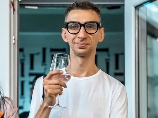Український телеведучий після звільнення із ЗСУ заговорив про еміграцію